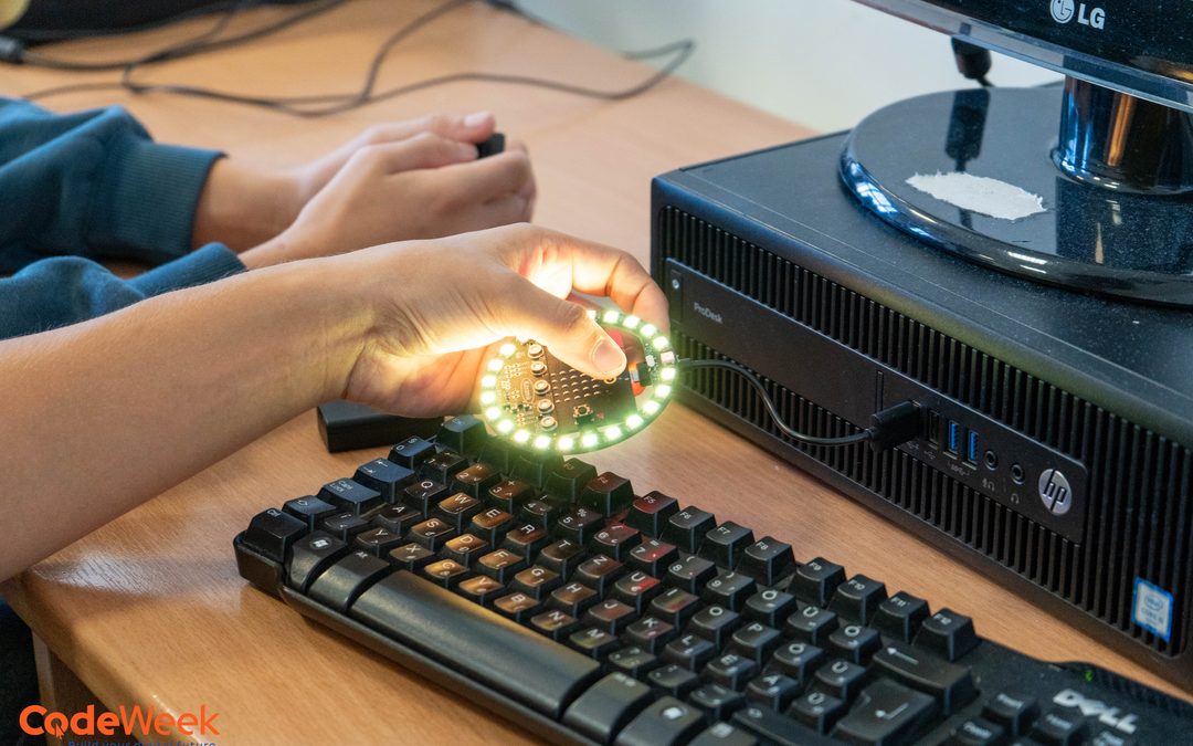 Szuperhősküldetések és közös sikerélmények – az Infinity Code első három napja a Petrikben